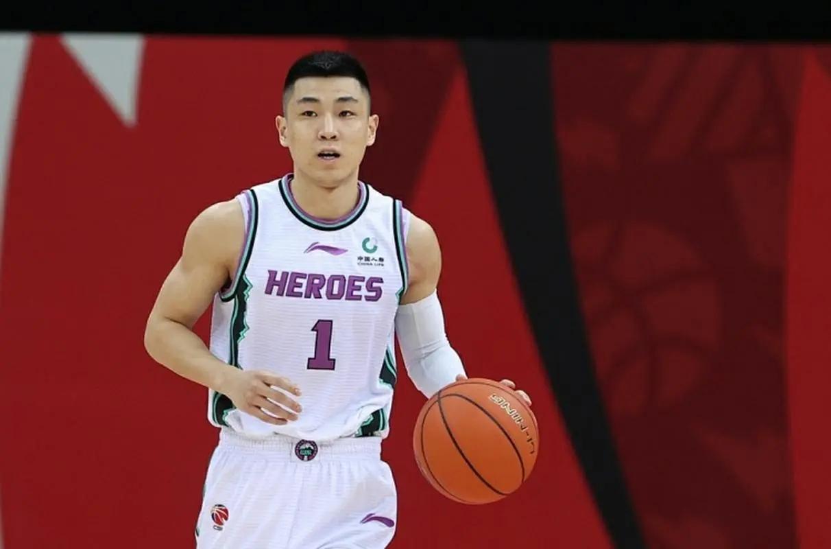 首钢男篮最新动态,首钢男篮最新动态，如何跟进与学习篮球技能